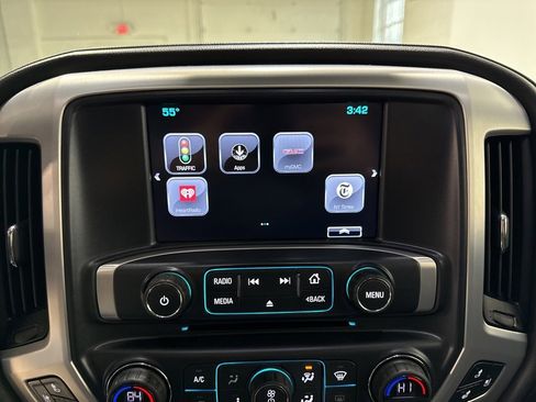 Used 2018 GMC Sierra 1500 SLT image 23