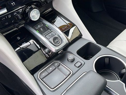 Used 2023 Acura MDX SH-AWD w/ Technology Package image 31