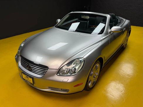 Used 2005 Lexus SC 430 Convertible image 46