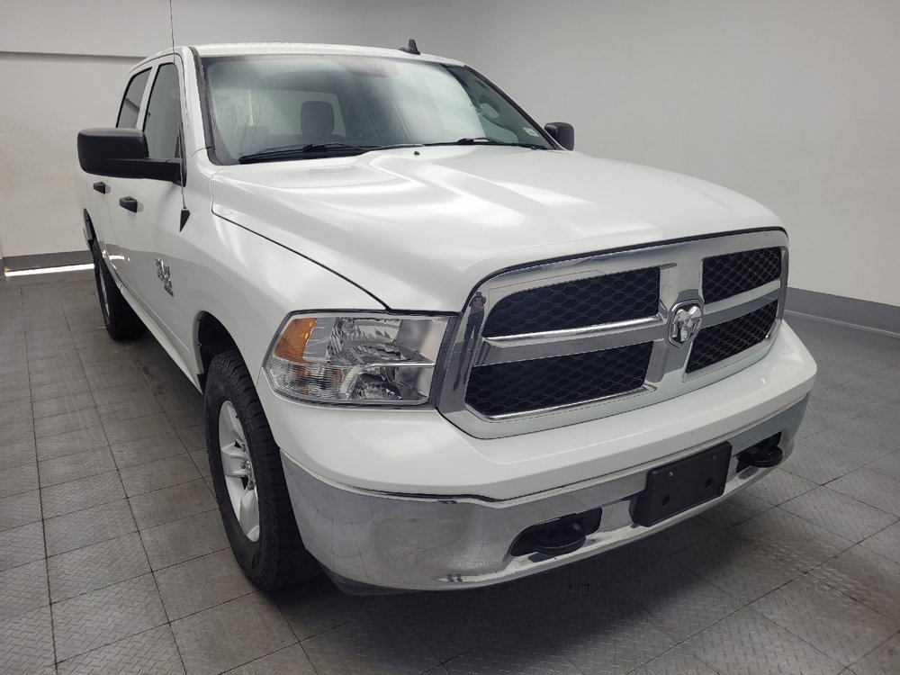 Used 2022 RAM 1500 Classic SLT w/ Electronics Group AWD/4WD image 14