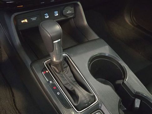 Used 2025 Honda Civic Sport image 19