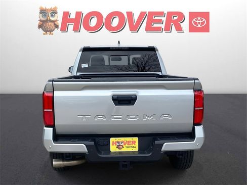 Used 2024 Toyota Tacoma SR5 image 3