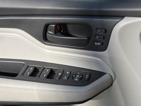Used 2018 Honda Odyssey EX-L image 28
