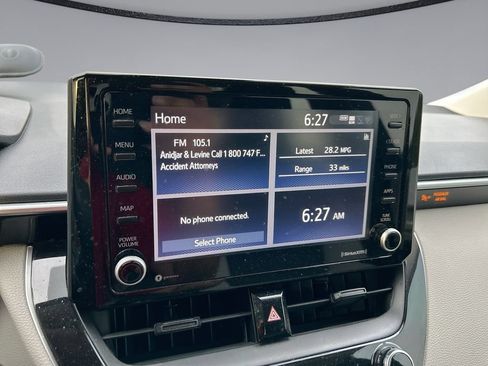 Used 2022 Toyota Corolla LE FWD image 21