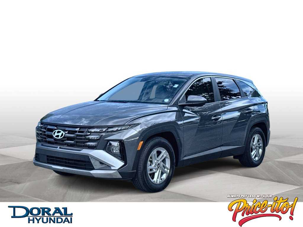 Used 2025 Hyundai Tucson SE FWD image 1