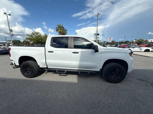 Used 2023 Chevrolet Silverado 1500 Custom w/ LPO, Dark Essentials Package RWD image 4