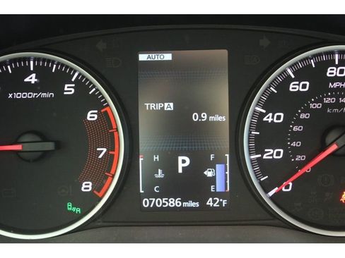 Used 2018 Mitsubishi Eclipse Cross SEL image 22