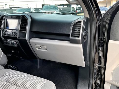 Used 2019 Ford F150 XLT image 19
