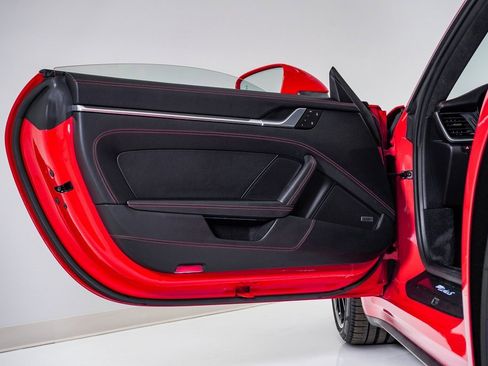 Certified 2022 Porsche 911 Turbo S image 31