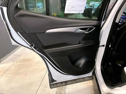 Used 2025 Buick Envision Sport Touring AWD/4WD image 21