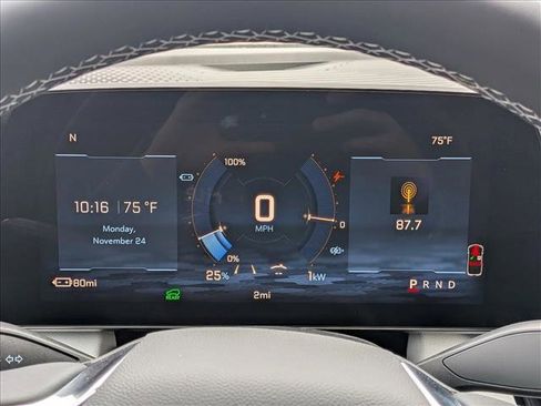 New 2026 Chevrolet Equinox EV LT image 10