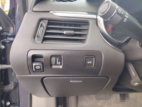 Used 2019 Chevrolet Impala LS FWD image 43