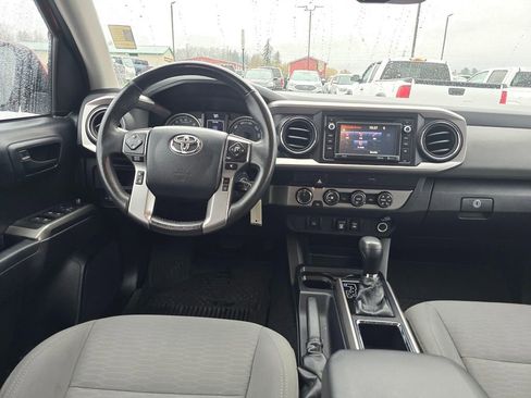 Used 2019 Toyota Tacoma SR5 image 13