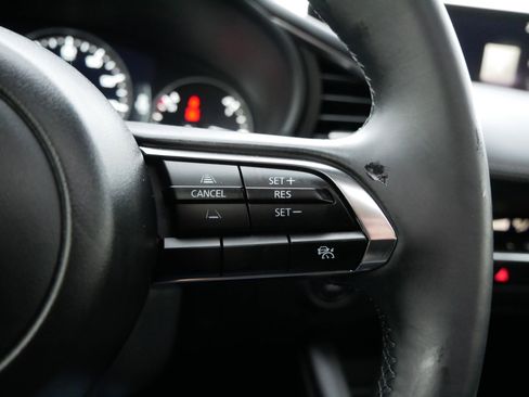 Used 2025 MAZDA MAZDA3 2.5 S Hatchback w/ Premium Pkg image 29