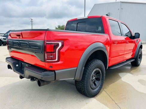 Used 2018 Ford F150 Raptor w/ Equipment Group 802A Luxury AWD/4WD image 40