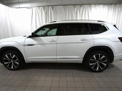 New 2026 Volkswagen Atlas SEL Premium R-Line AWD/4WD image 11