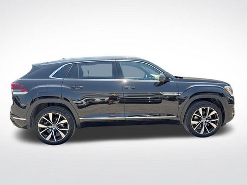 Used 2024 Volkswagen Atlas Cross Sport SEL Premium R-Line AWD/4WD image 6