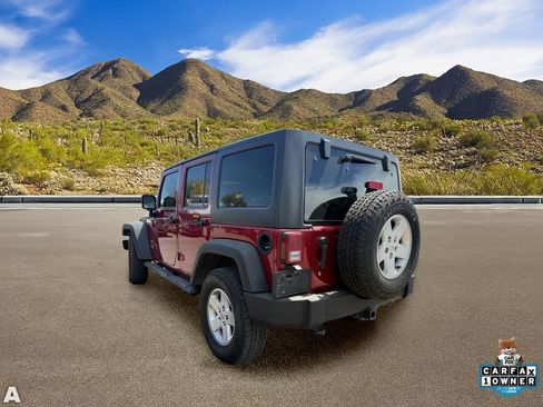 Used 2011 Jeep Wrangler Unlimited Sport image 3