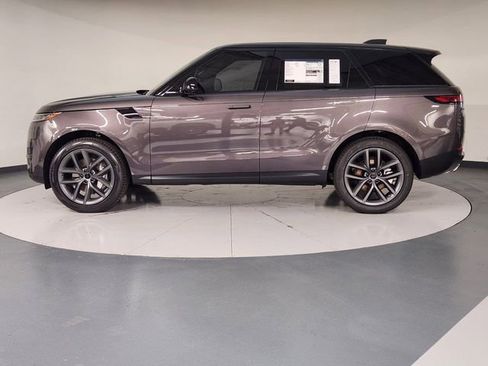 New 2026 Land Rover Range Rover Sport SE image 5