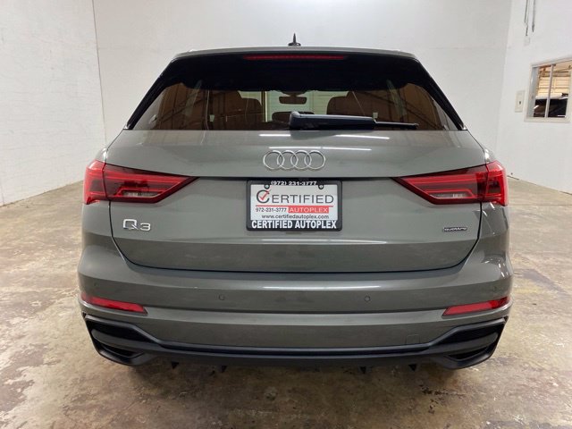 Used 2024 Audi Q3 2.0T Premium w/ Convenience Package AWD/4WD image 4