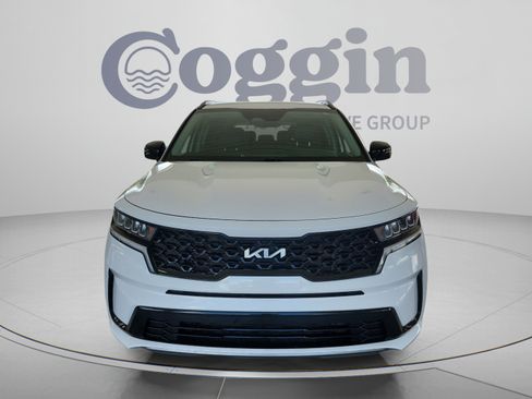 Used 2022 Kia Sorento S FWD image 8