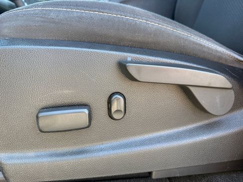 Used 2018 Chevrolet Colorado LT w/ LT Convenience Package AWD/4WD image 14