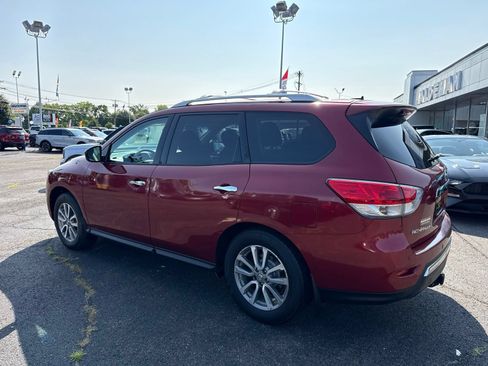 Used 2014 Nissan Pathfinder SV AWD/4WD image 9