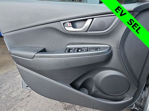 Certified 2023 Hyundai Kona SEL w/ Cargo Package image 28