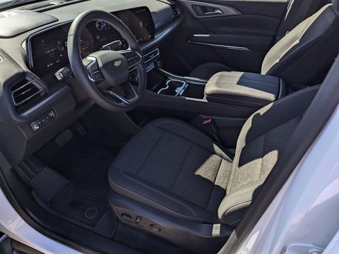 Used 2026 Chevrolet Traverse LT w/ LPO, Floor Liner Package image 10