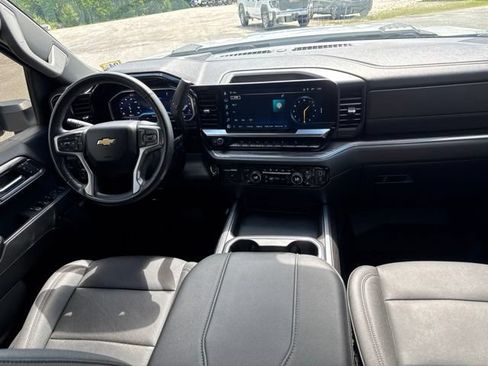 Used 2024 Chevrolet Silverado 2500 LTZ w/ LTZ Convenience Package AWD/4WD image 38