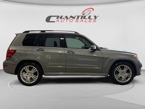 Used 2015 Mercedes-Benz GLK 350 4MATIC image 6