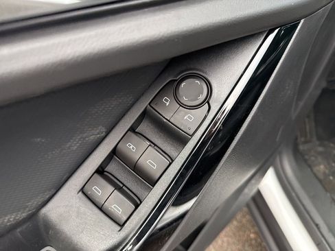 New 2026 Chevrolet Equinox LT image 19