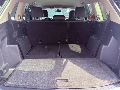 Used 2019 Volkswagen Atlas SE w/ Towing Package image 18