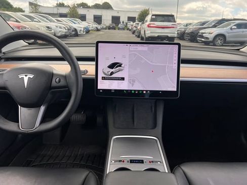 Used 2021 Tesla Model 3 Standard Range Plus RWD image 14