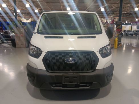 Used 2023 Ford Transit 250 Low Roof RWD image 11
