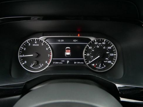 Used 2022 Nissan Pathfinder SL image 30