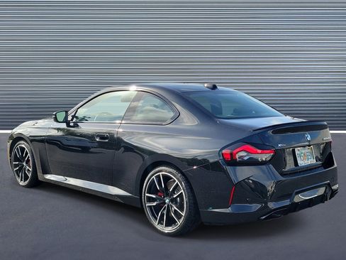 Used 2026 BMW M240i xDrive Coupe AWD/4WD image 4