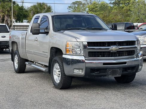 Used 2007 Chevrolet Silverado 2500 LTZ w/ Safety Package image 10