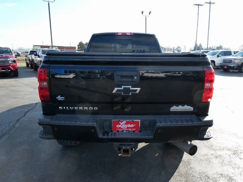 Used 2018 Chevrolet Silverado 2500 High Country w/ Duramax Plus Package image 6