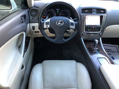 Used 2012 Lexus IS 250 AWD image 8