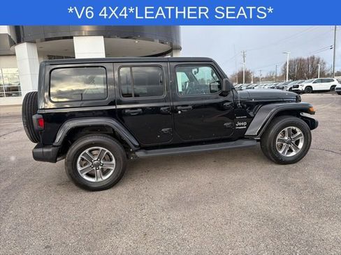 Used 2021 Jeep Wrangler Unlimited Sahara w/ Uconnect 4C Nav & Sound Group image 14