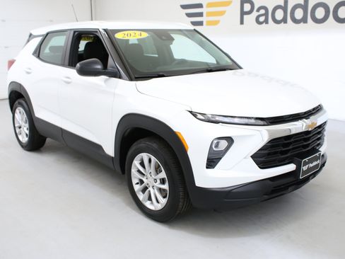 Used 2024 Chevrolet TrailBlazer LS image 48