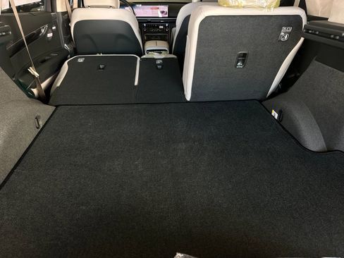 New 2026 Genesis GV80 3.5T e-SC image 15