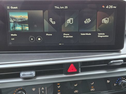 New 2026 Kia Sorento LX FWD image 12