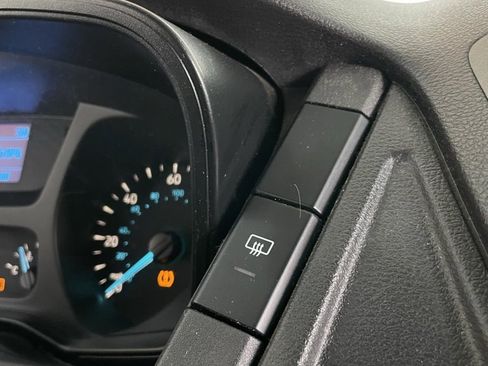 Used 2017 Ford Transit 150 XL image 29