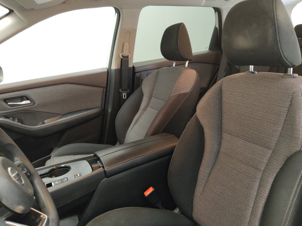 Used 2021 Nissan Rogue SV FWD image 17