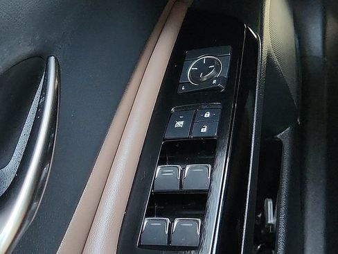 Used 2022 Lexus ES 350 w/ Accessory Package FWD image 21