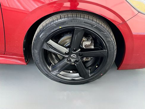 Used 2024 Nissan Sentra SR FWD image 32
