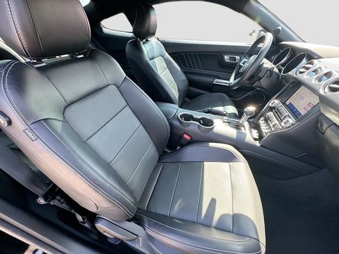 Used 2022 Ford Mustang GT Premium w/ GT Performance Package RWD image 31