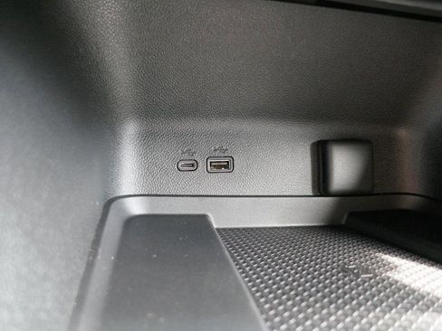 New 2026 Chevrolet Traverse LT w/ Driver Confidence Package image 21